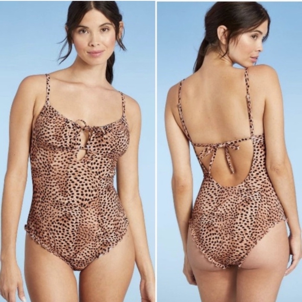 Shade and Shore One piece animal print swimsuit